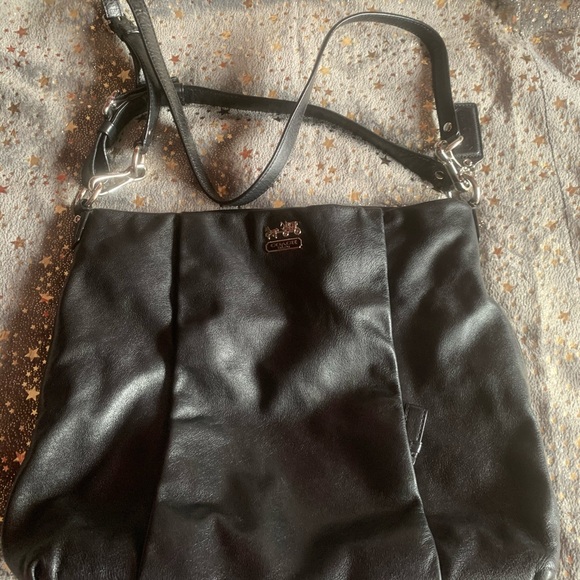 Coach black leather crossbody. - Picture 5 of 6